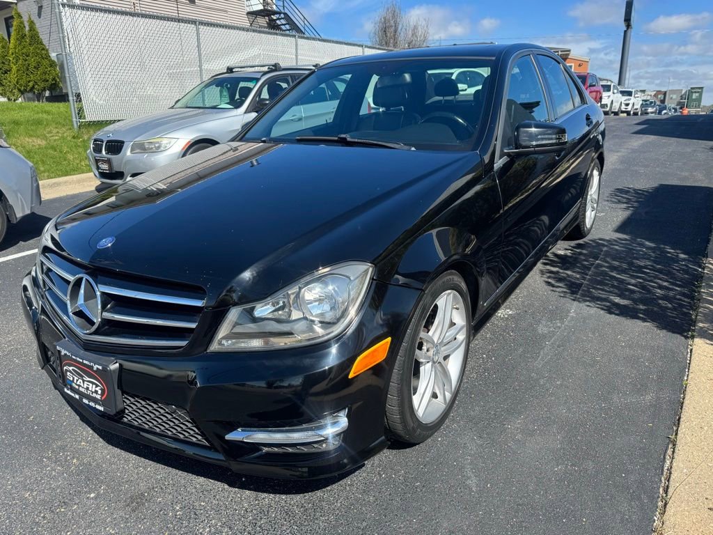 Used 2014 Mercedes-Benz C 300 4MATIC Sedan image 2