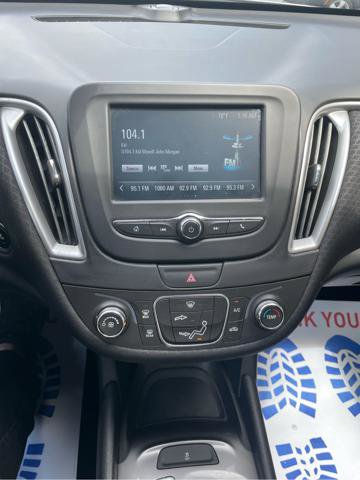 Used 2017 Chevrolet Malibu LS FWD image 21