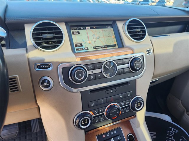 Used 2016 Land Rover LR4 HSE LUX image 25