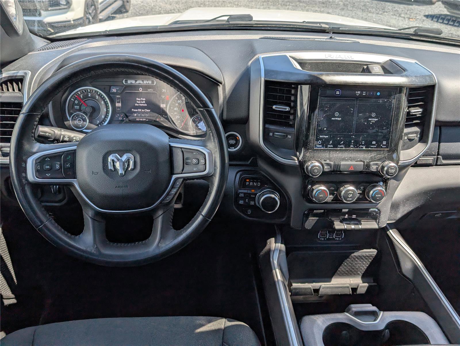 Used 2022 RAM 1500 Big Horn AWD/4WD image 16