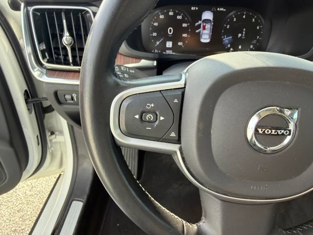 Used 2022 Volvo S60 B5 Momentum AWD/4WD image 22