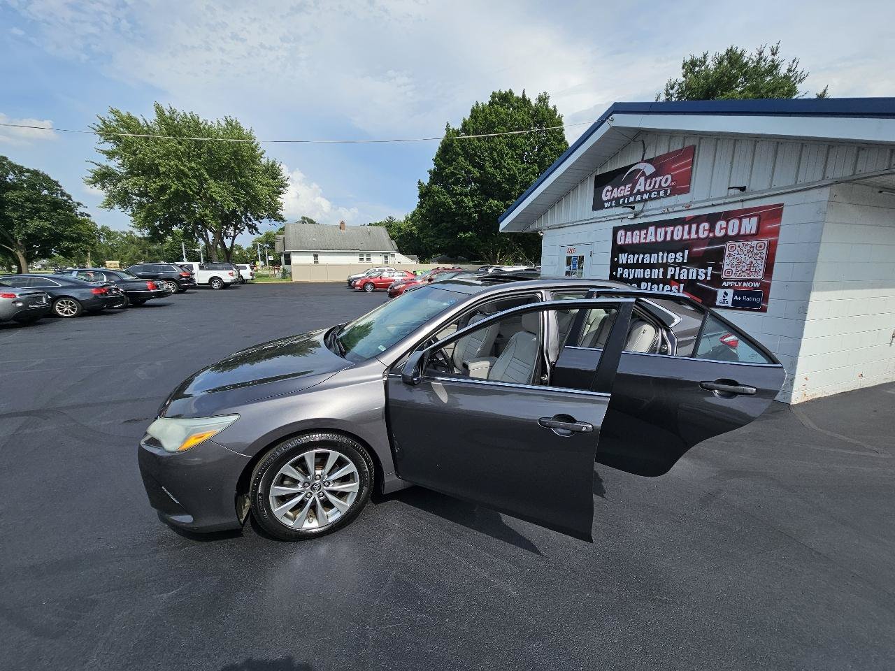 Used 2016 Toyota Camry XLE FWD image 24