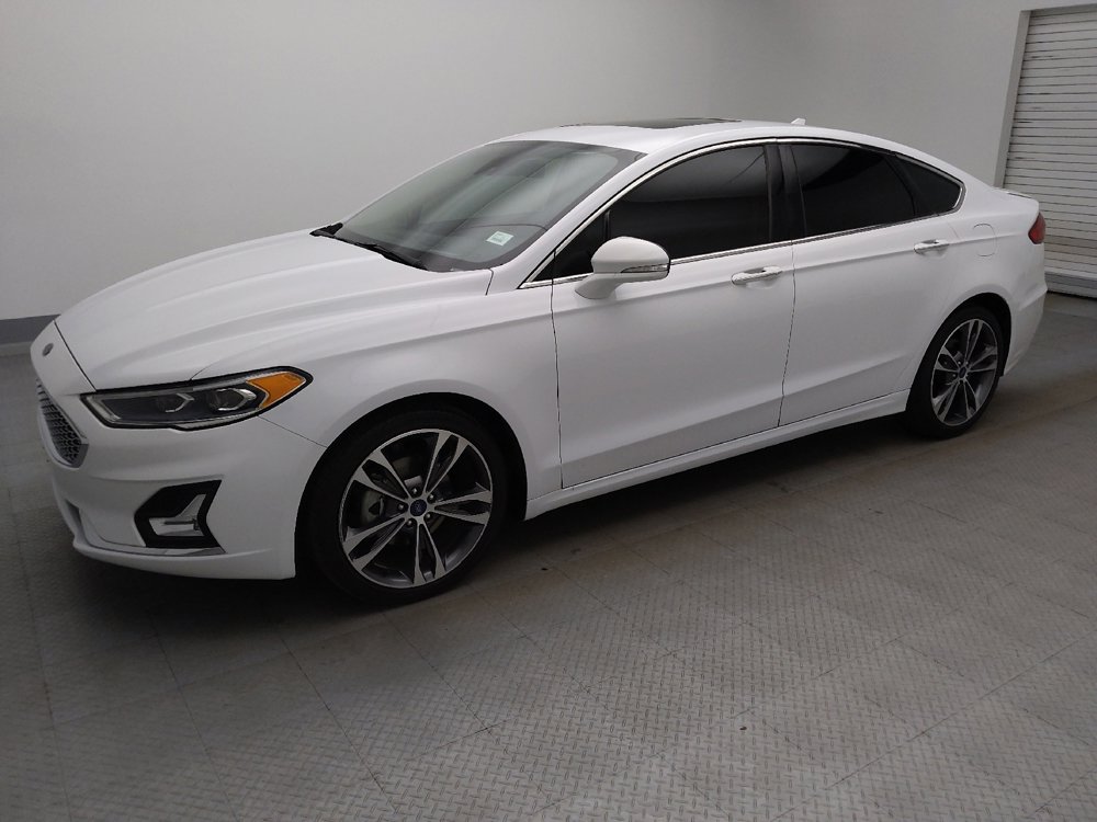 Used 2019 Ford Fusion Titanium AWD/4WD image 2