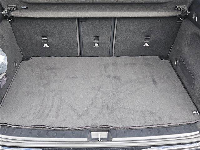 Used 2025 Mercedes-Benz GLA 250 image 6