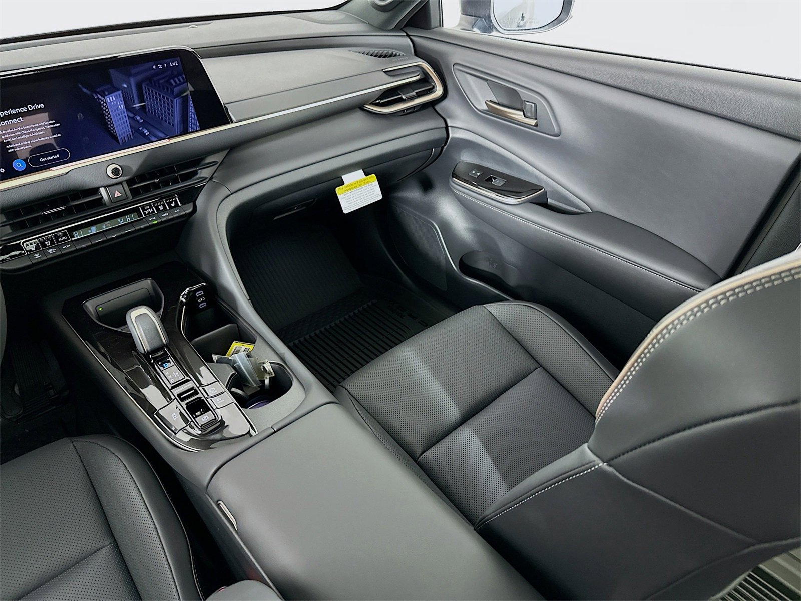 New 2025 Toyota Crown Signia Limited image 25