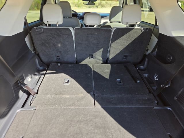 Used 2025 Ford Explorer Active w/ Active Comfort Package image 6