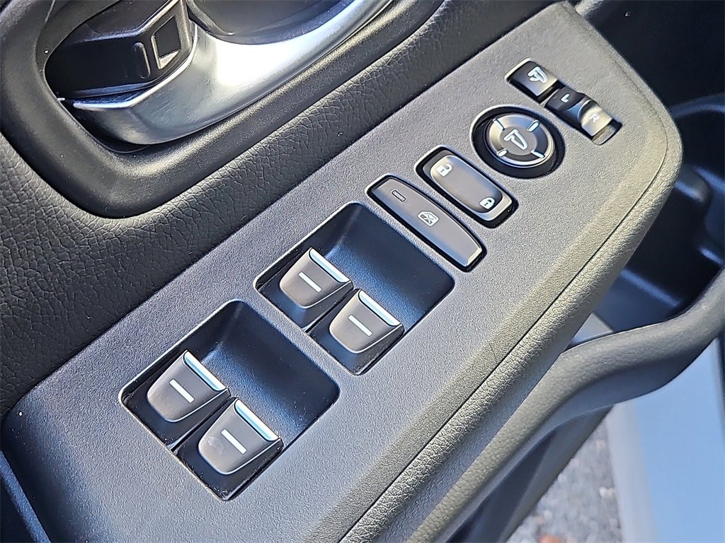 Certified 2025 Honda Pilot TrailSport image 28