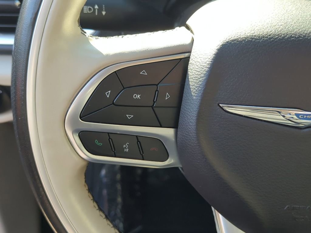 Certified 2019 Chrysler Pacifica Limited w/ Tire & Wheel Group image 16