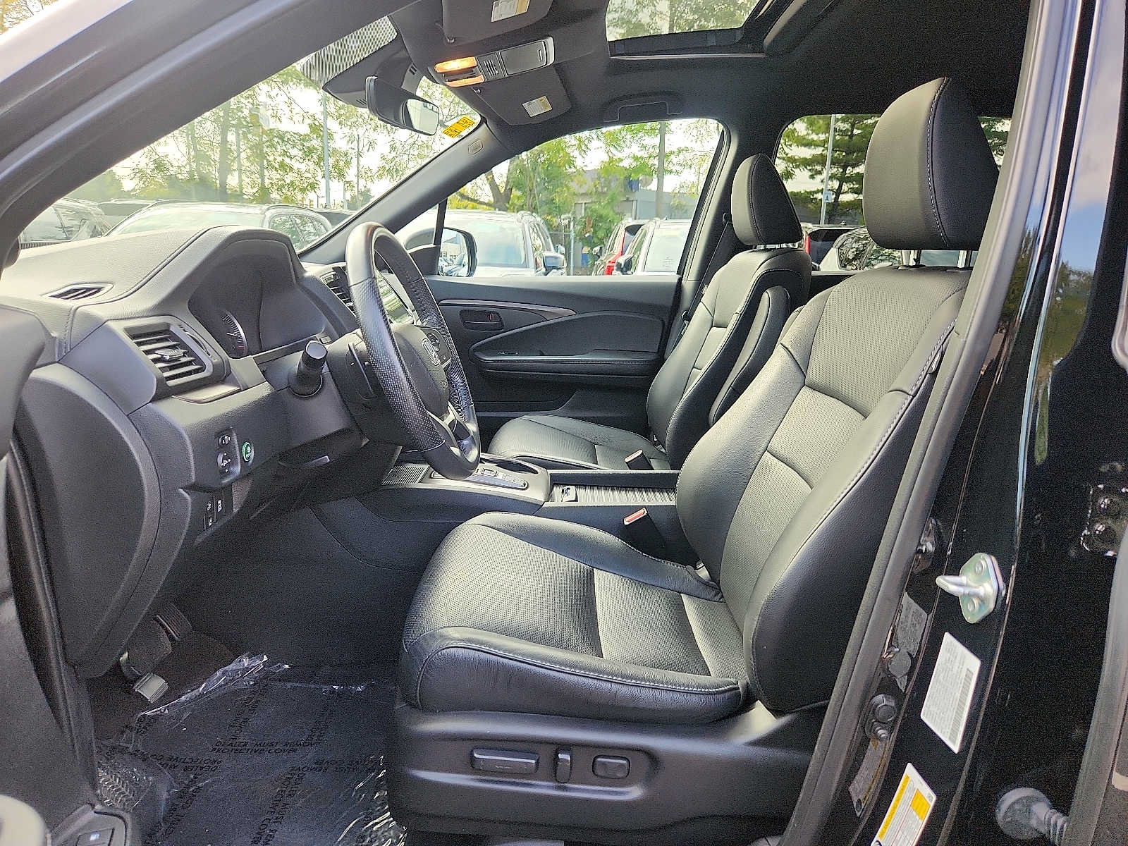 Used 2023 Honda Passport EX-L image 13