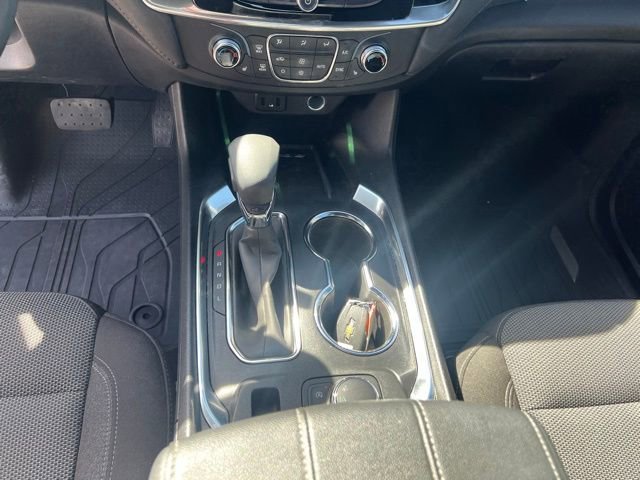 Used 2023 Chevrolet Traverse LT image 16