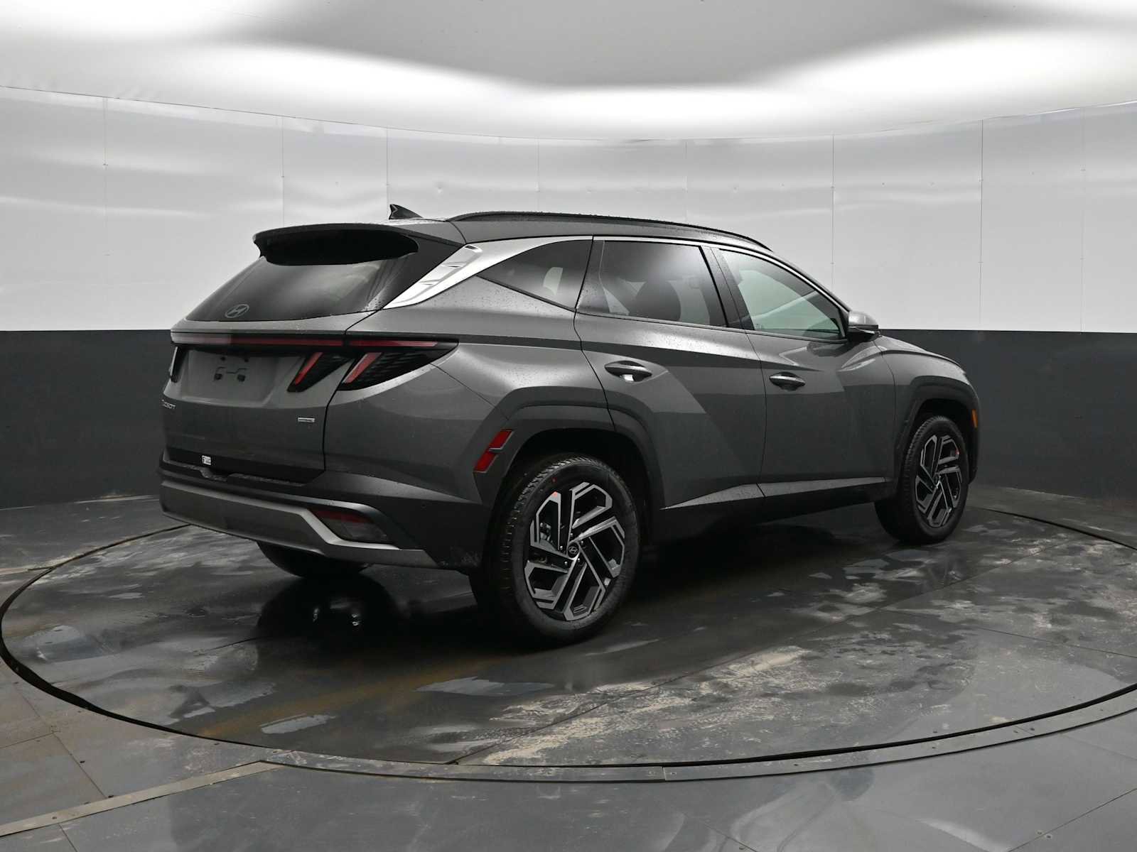 New 2026 Hyundai Tucson Limited image 8