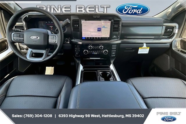 New 2025 Ford F250 Lariat w/ Chrome Package image 5