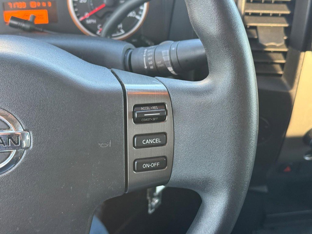 Used 2011 Nissan Titan SV image 18