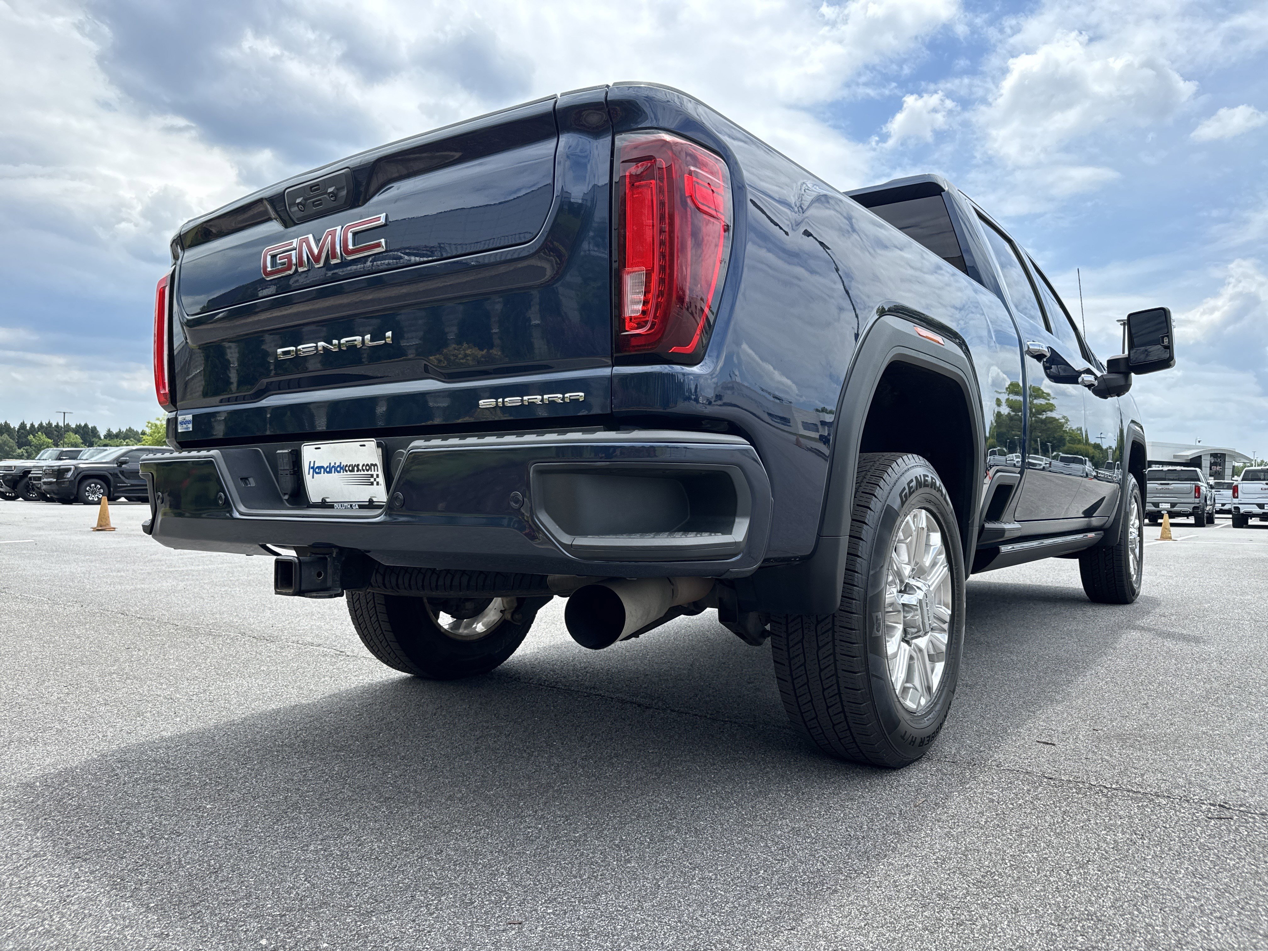 Used 2022 GMC Sierra 2500 Denali AWD/4WD image 10