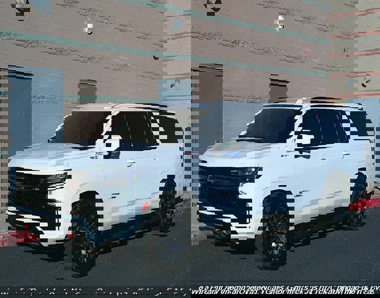 Used 2021 Chevrolet Suburban Z71 w/ Z71 Off-Road Package AWD/4WD image 3