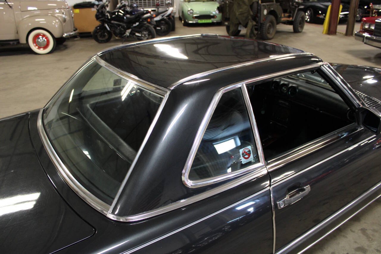 Used 1988 Mercedes-Benz 560 SL image 13