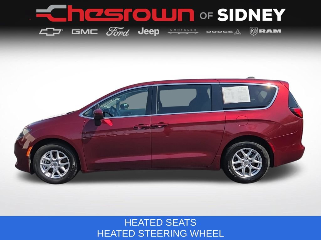 Used 2023 Chrysler Voyager LX FWD image 8