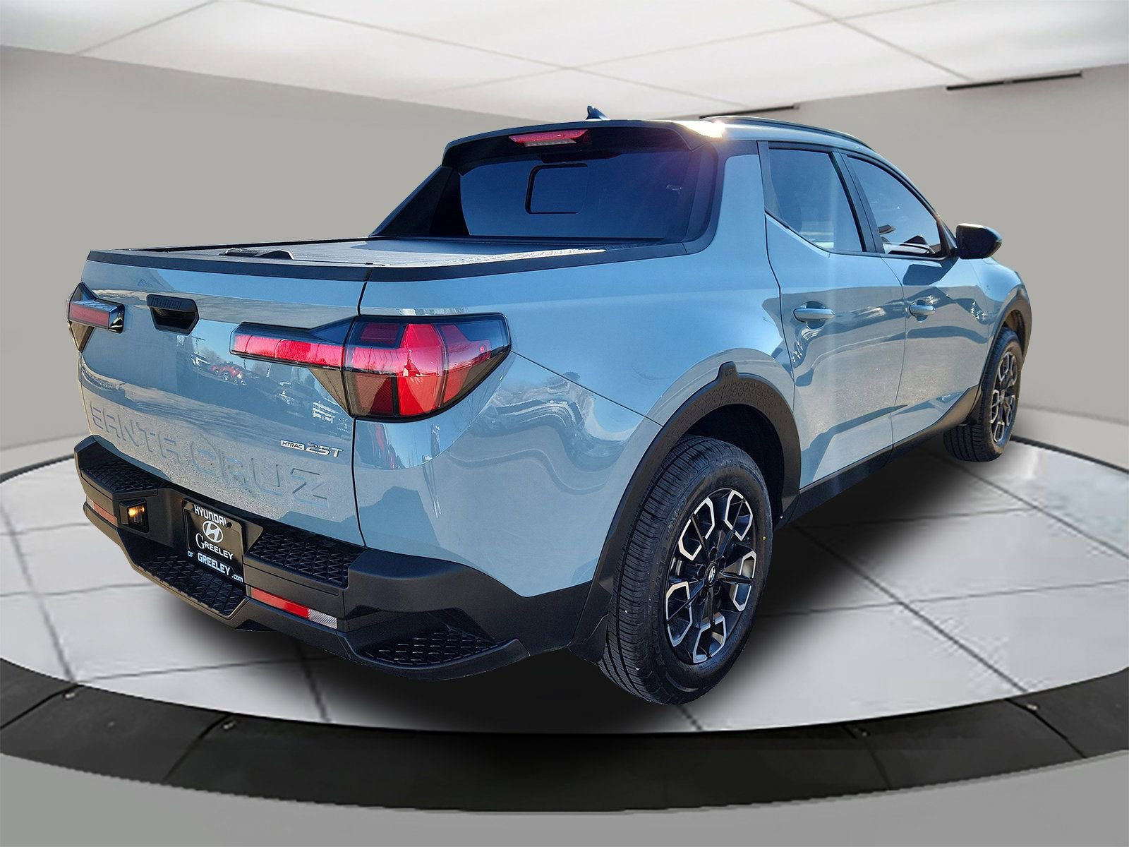 Used 2023 Hyundai Santa Cruz SEL Premium image 5