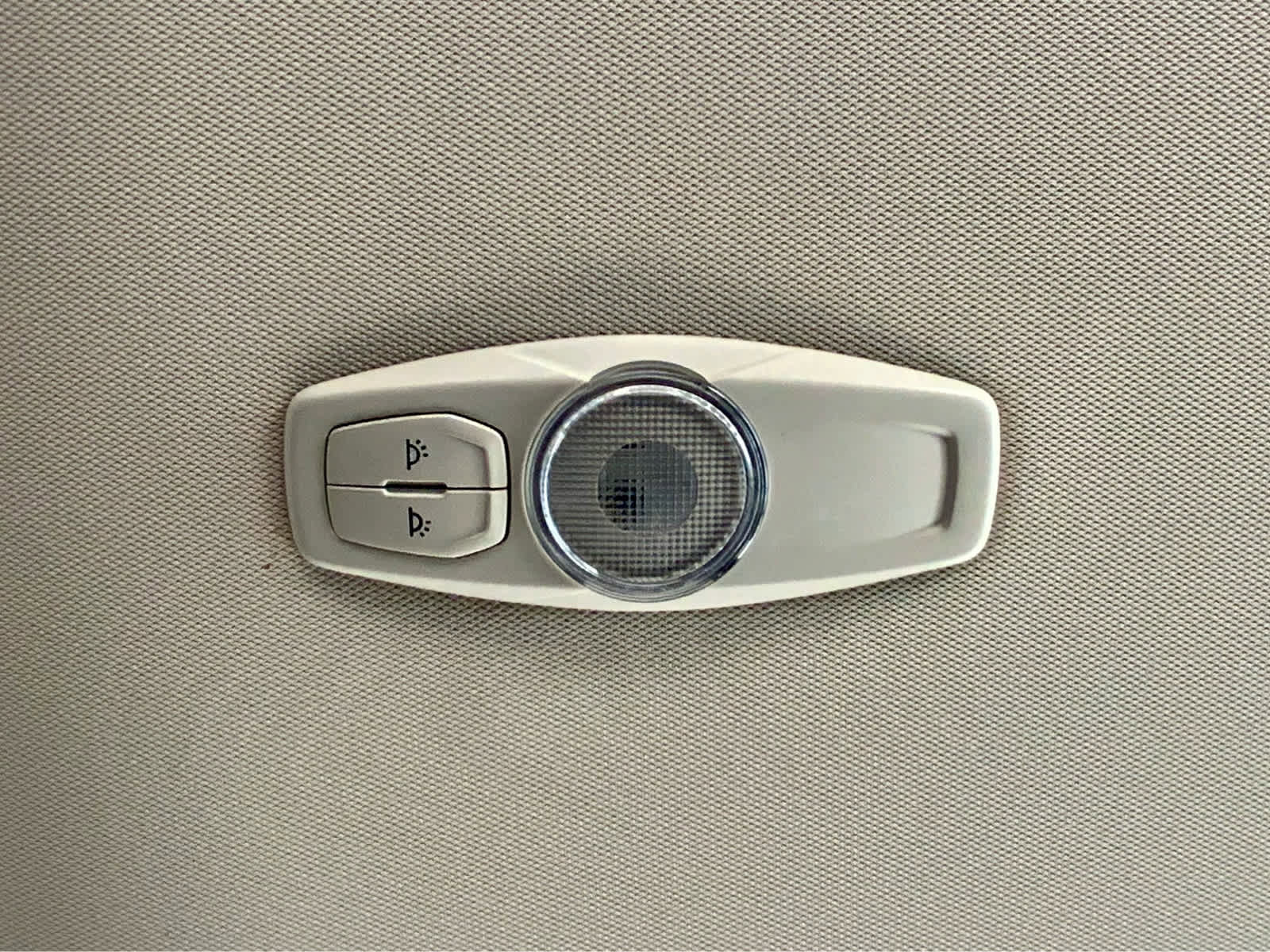 Used 2019 Ford Edge Titanium FWD image 51
