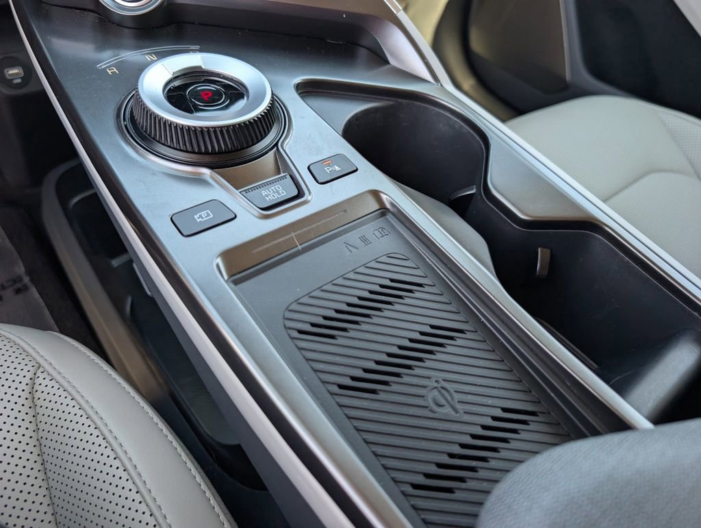 Used 2024 Kia EV6 Wind image 30