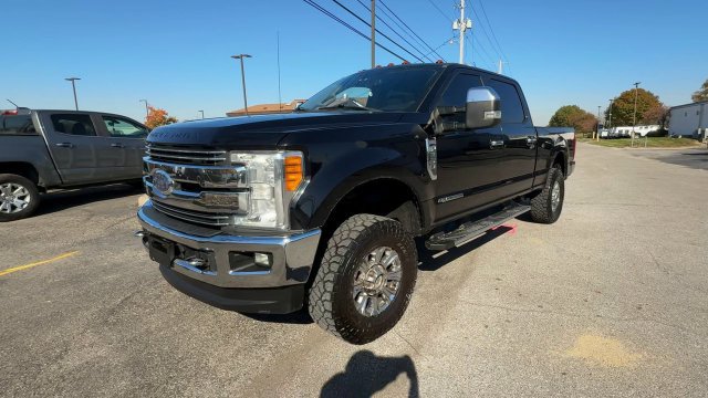 Used 2017 Ford F250 Lariat w/ Chrome Package AWD/4WD image 4