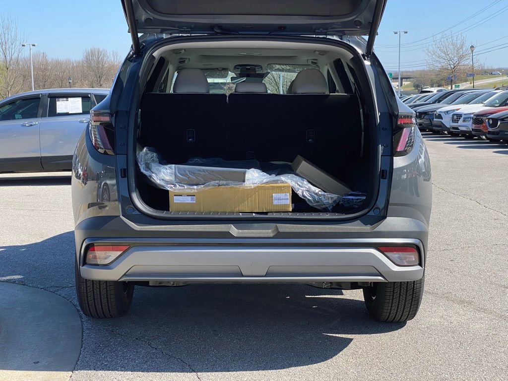 New 2026 Hyundai Tucson SEL image 7