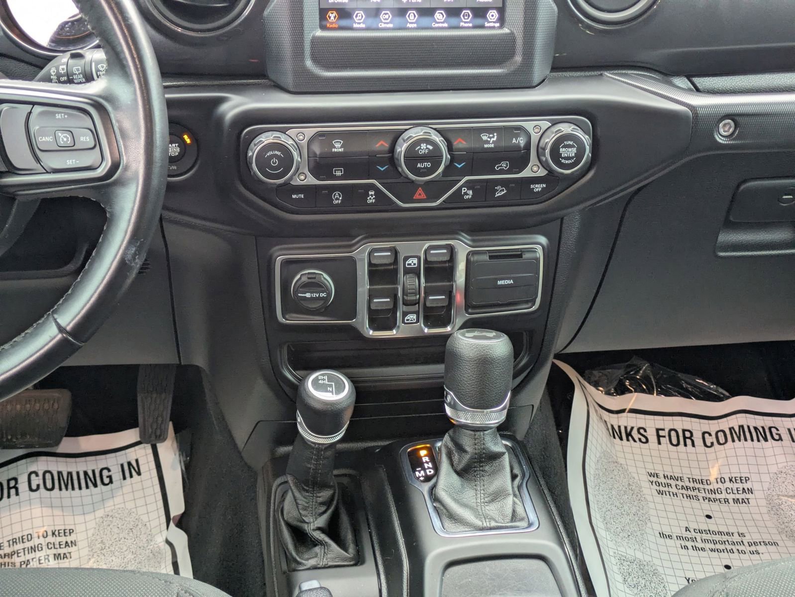 Used 2021 Jeep Wrangler Unlimited Sport image 17