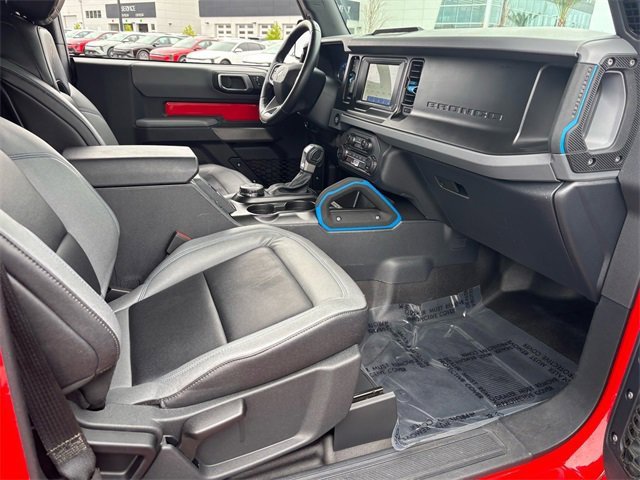 Used 2023 Ford Bronco Black Diamond image 18