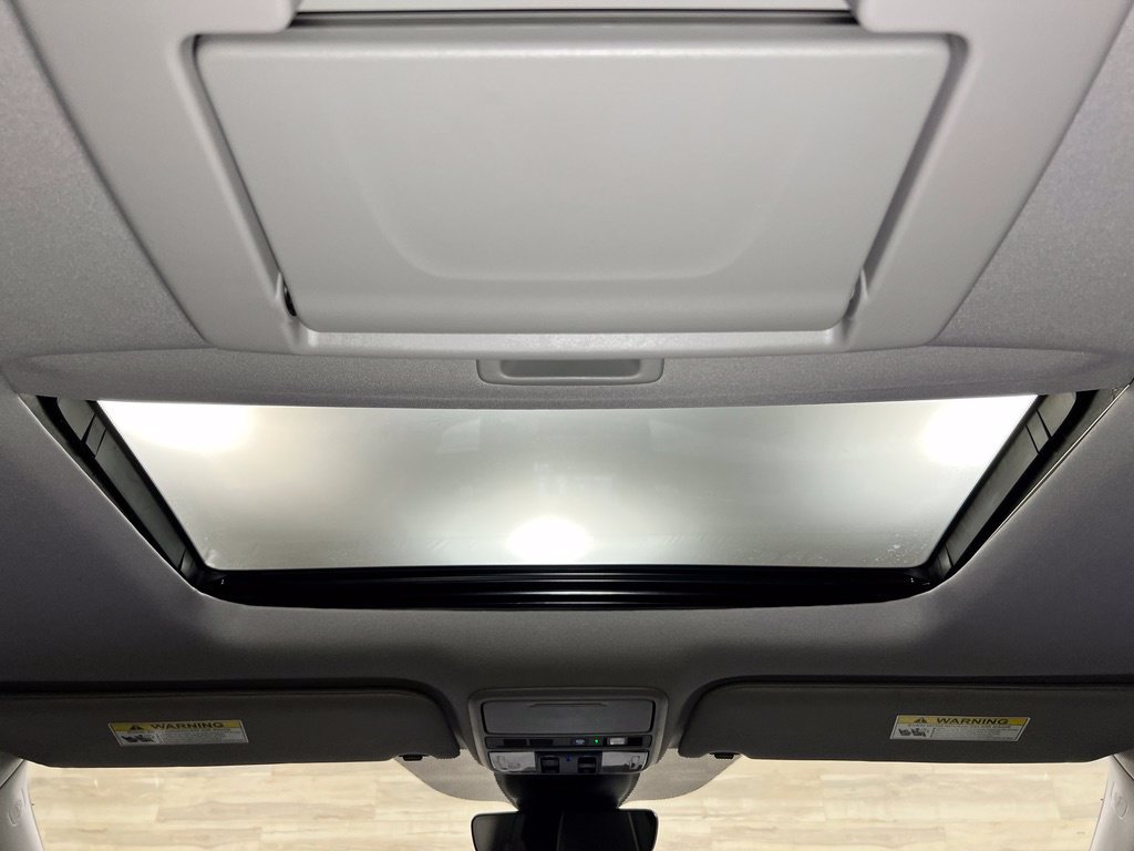 Used 2022 Honda Odyssey Elite image 24