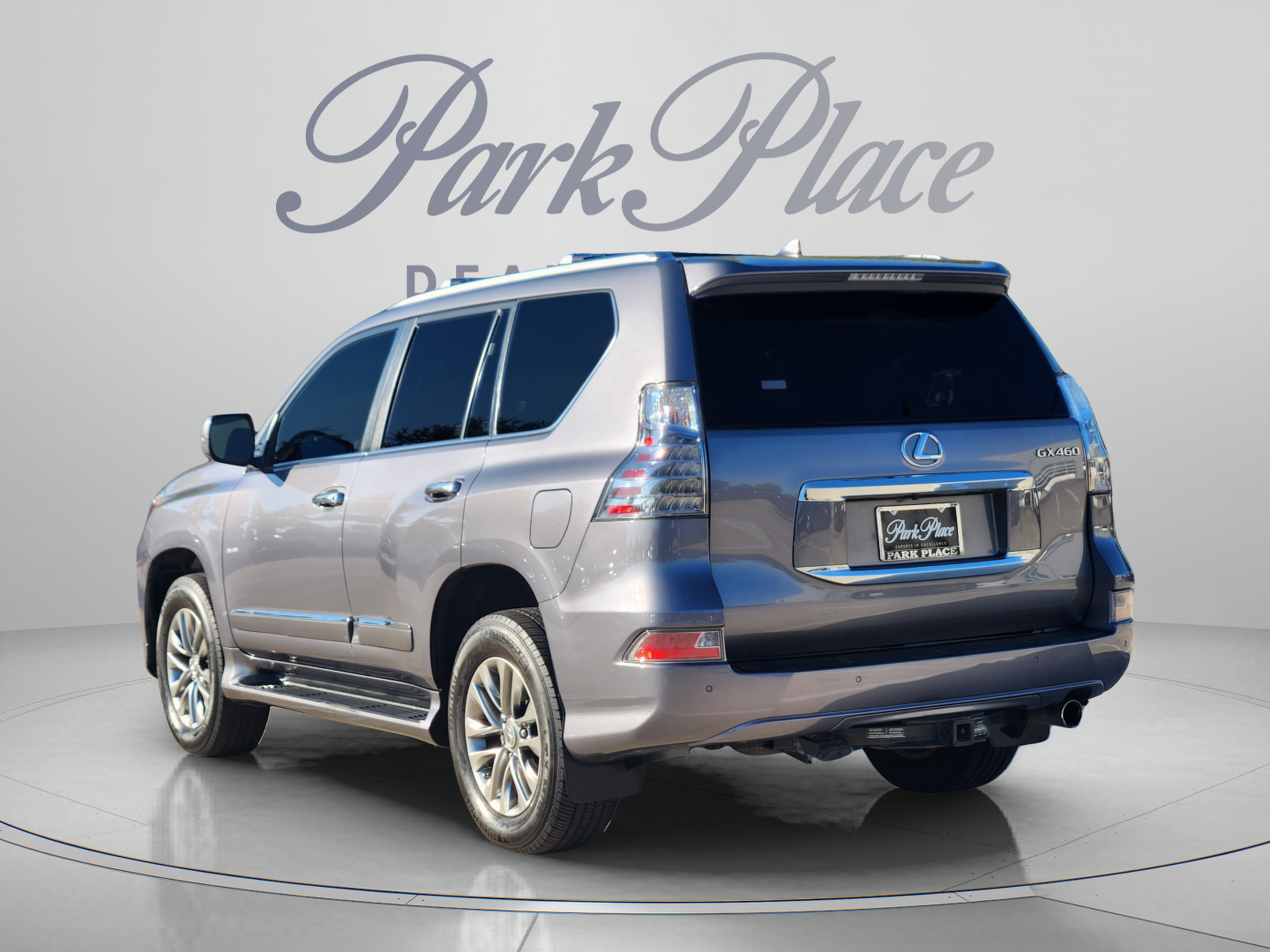 Used 2016 Lexus GX 460 Luxury AWD/4WD image 3
