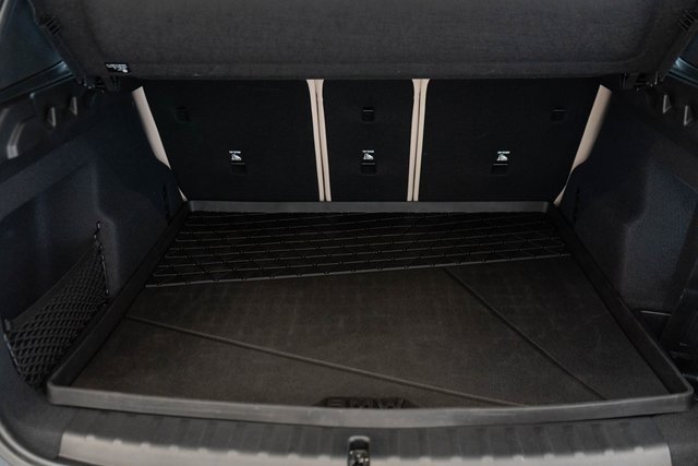 Used 2024 BMW X1 xDrive28i w/ Technology Package image 16