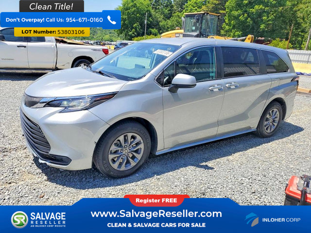 Used 2022 Toyota Sienna LE FWD image 1