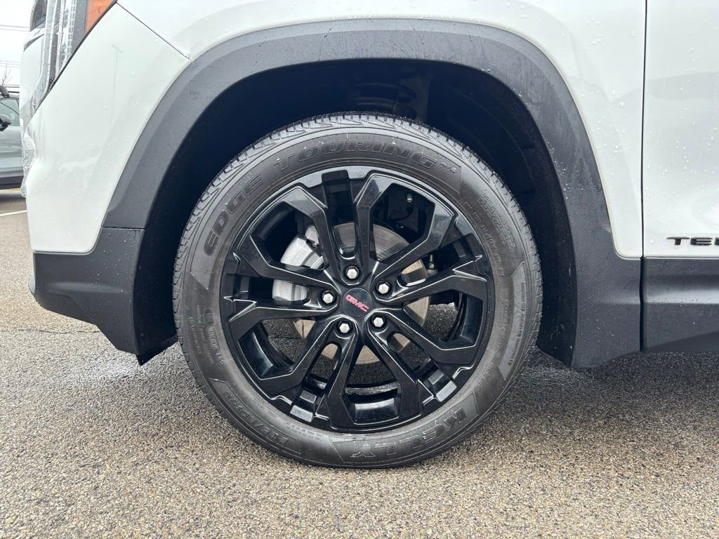 Used 2022 GMC Terrain SLT w/ Elevation Edition image 32