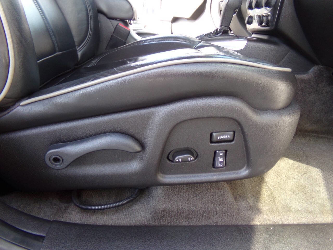Used 2009 HUMMER H3 Luxury AWD/4WD image 28