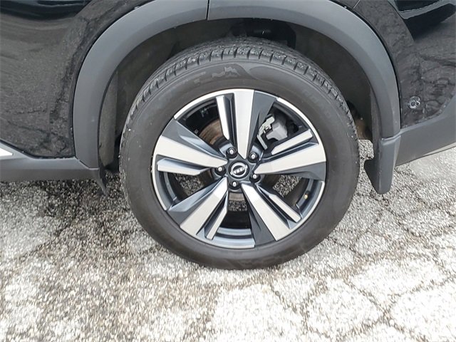 Used 2023 Nissan Rogue Platinum w/ Platinum Premium Package image 8