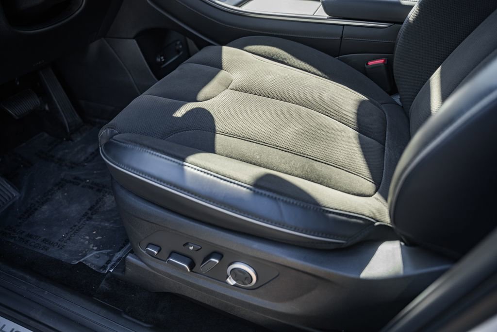 Used 2025 Hyundai Palisade Calligraphy image 33