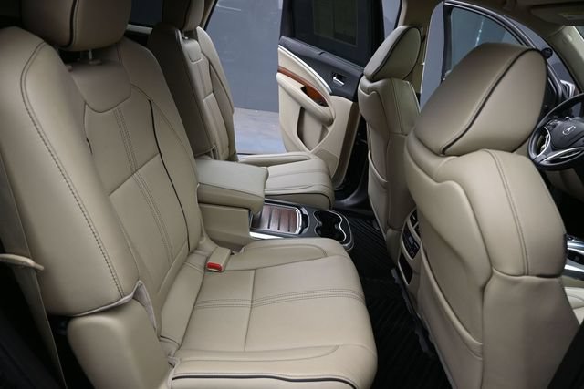 Used 2017 Acura MDX w/ Advance Package FWD image 25