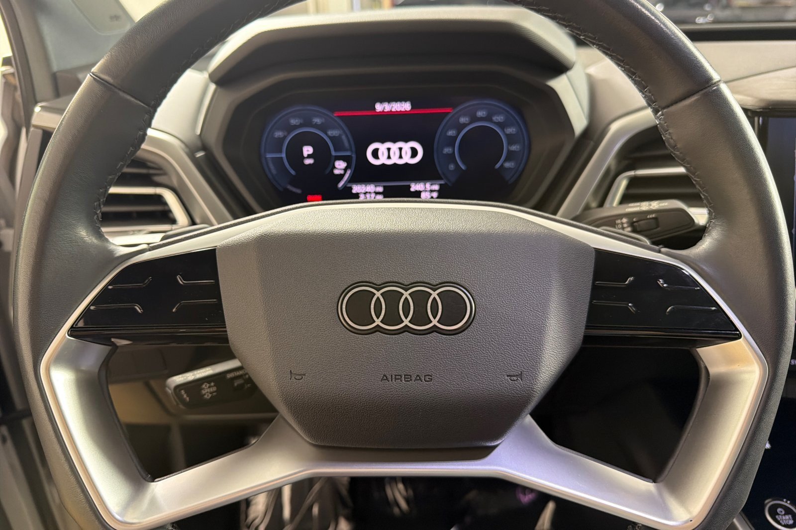 Certified 2023 Audi Q4 e-tron Premium Plus w/ Premium Plus AWD/4WD image 23