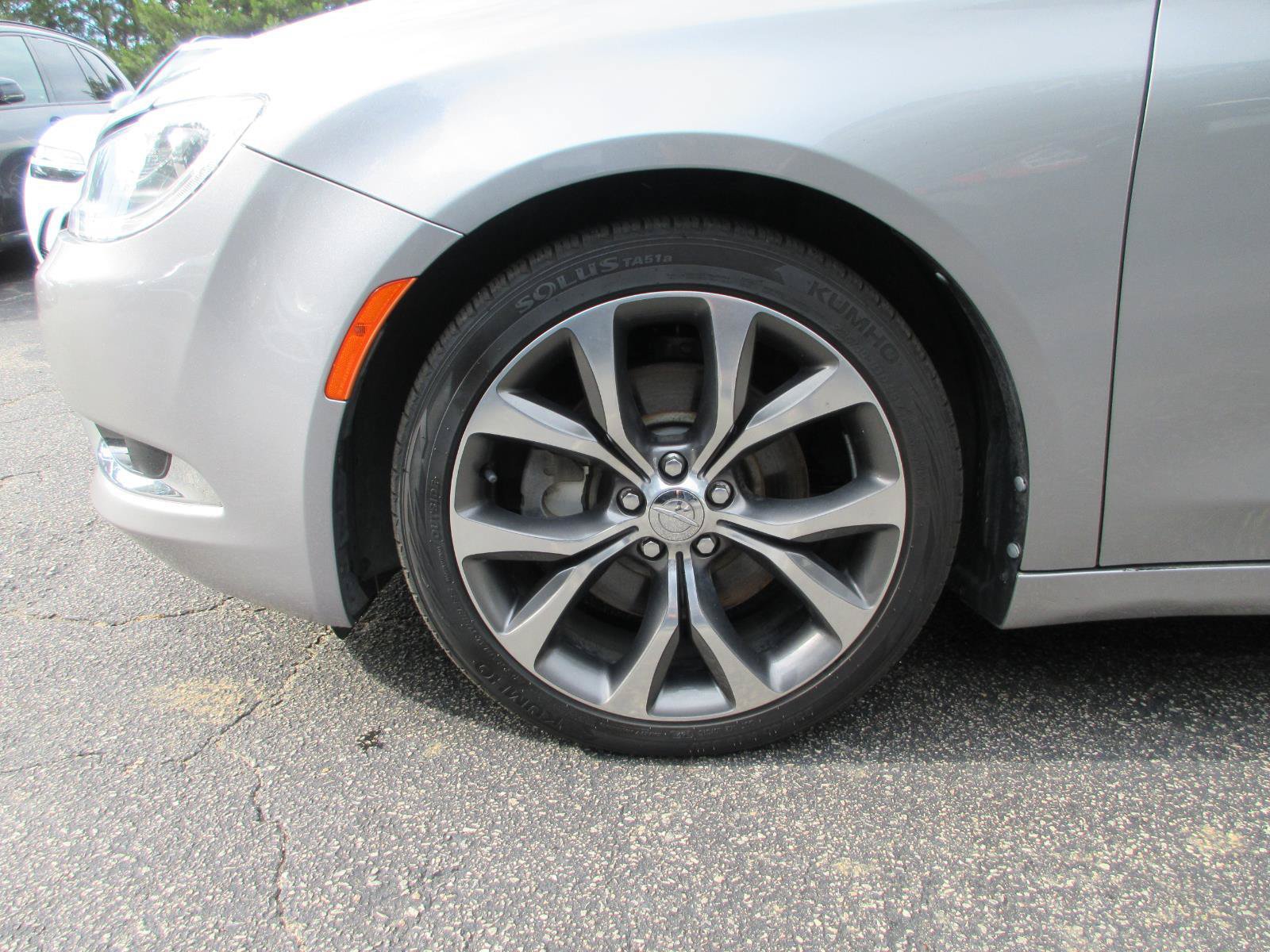 Used 2015 Chrysler 200 C w/ Navigation & Sound Group I FWD image 18