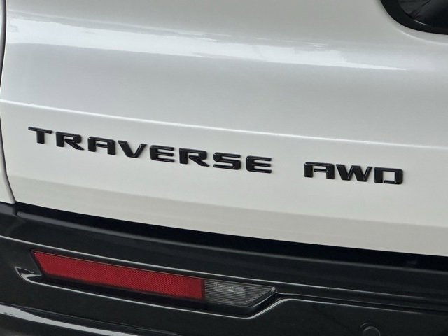 Certified 2025 Chevrolet Traverse RS image 8