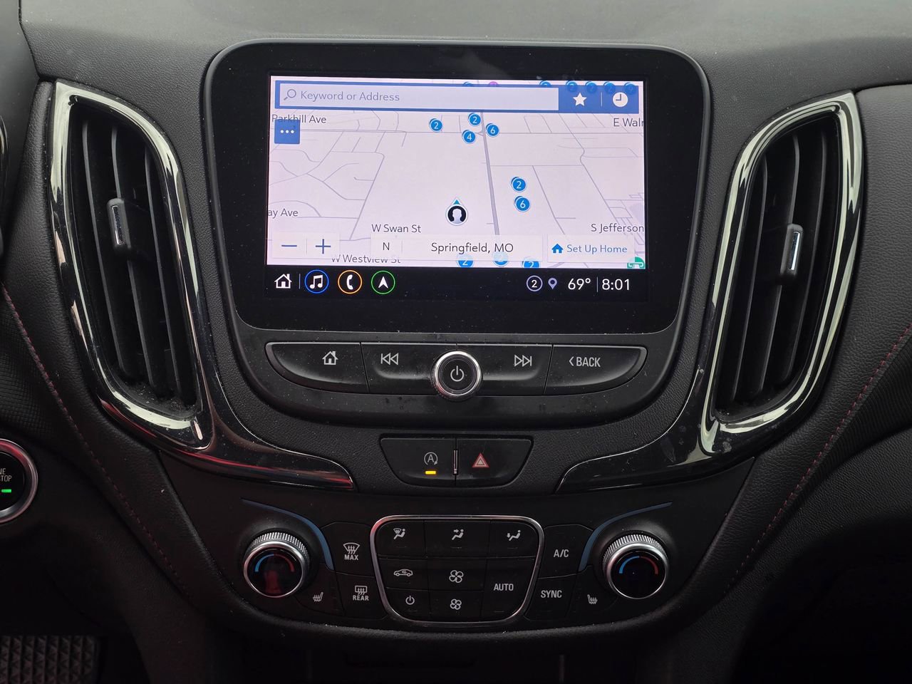 Used 2022 Chevrolet Equinox RS w/ RS Leather Package image 17