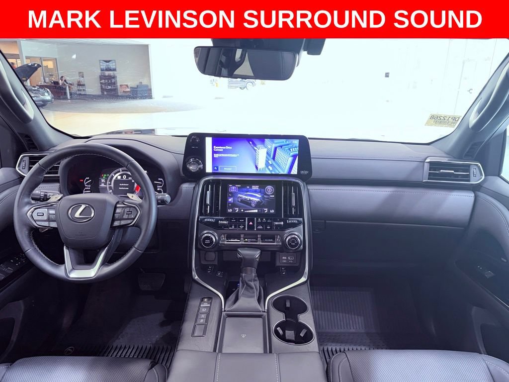 Certified 2024 Lexus LX 600 4WD w/ Interior Upgrade Package image 15