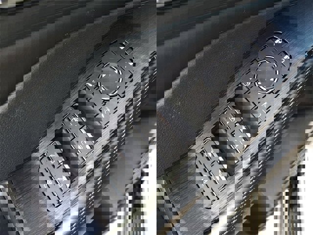 New 2025 Nissan Rogue SL w/ Tech Package image 13