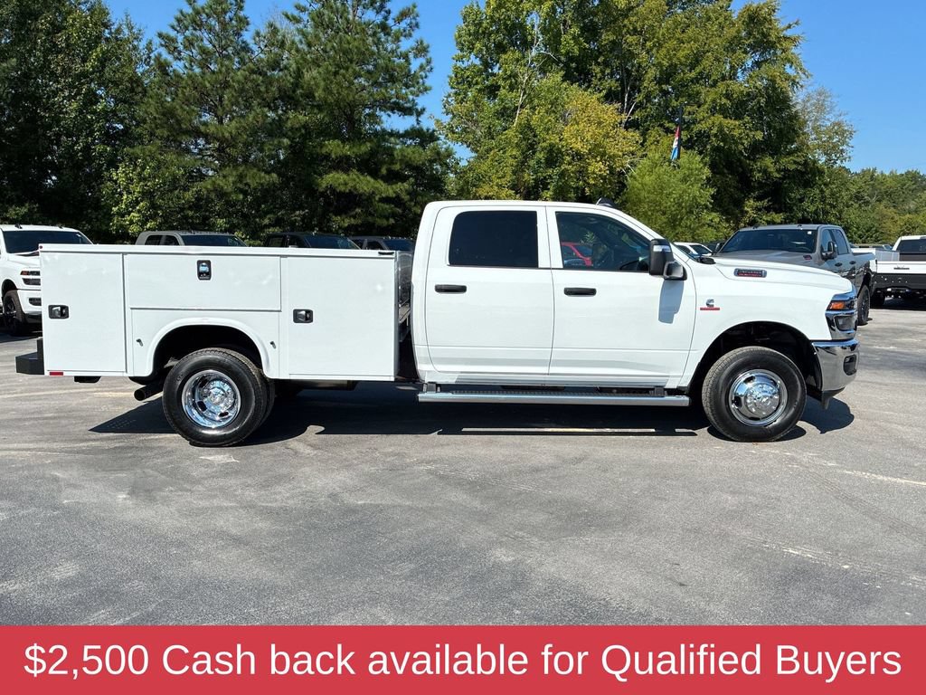 New 2026 RAM 3500 Tradesman w/ Chrome Appearance Group A AWD/4WD image 3