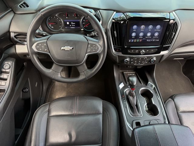 Used 2022 Chevrolet Traverse RS FWD image 12