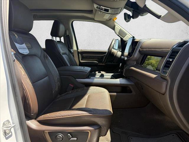 Used 2025 RAM 1500 Limited AWD/4WD image 21