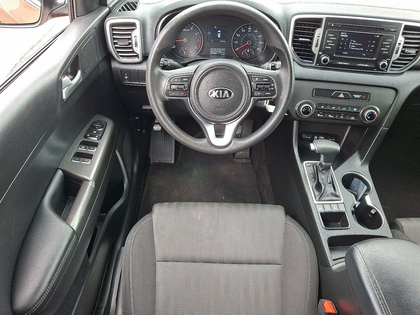 Used 2019 Kia Sportage LX AWD/4WD image 12
