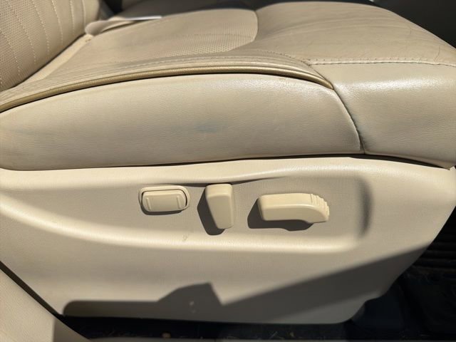 Used 2017 INFINITI QX80 4WD w/ Deluxe Technology Package image 8