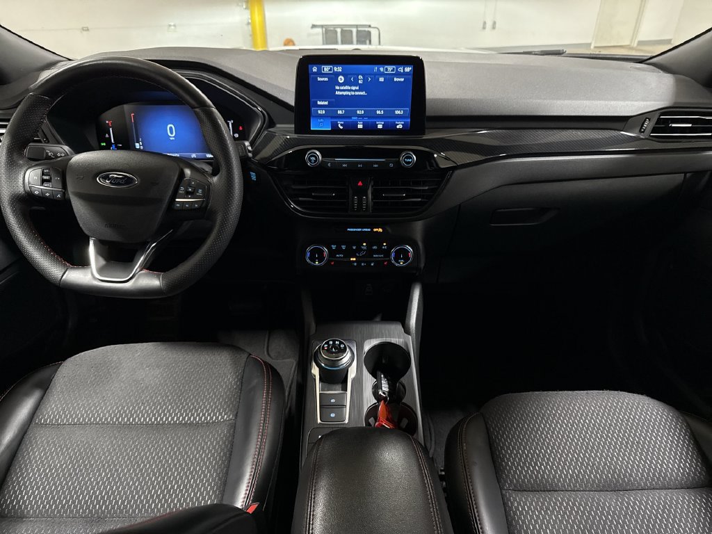 Used 2025 Ford Escape ST-Line Select AWD/4WD image 10