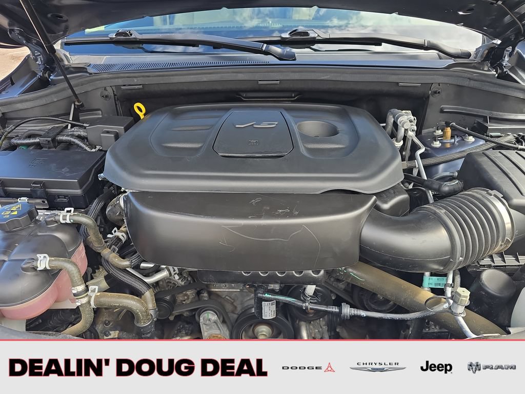 Used 2019 Jeep Grand Cherokee Overland AWD/4WD image 23